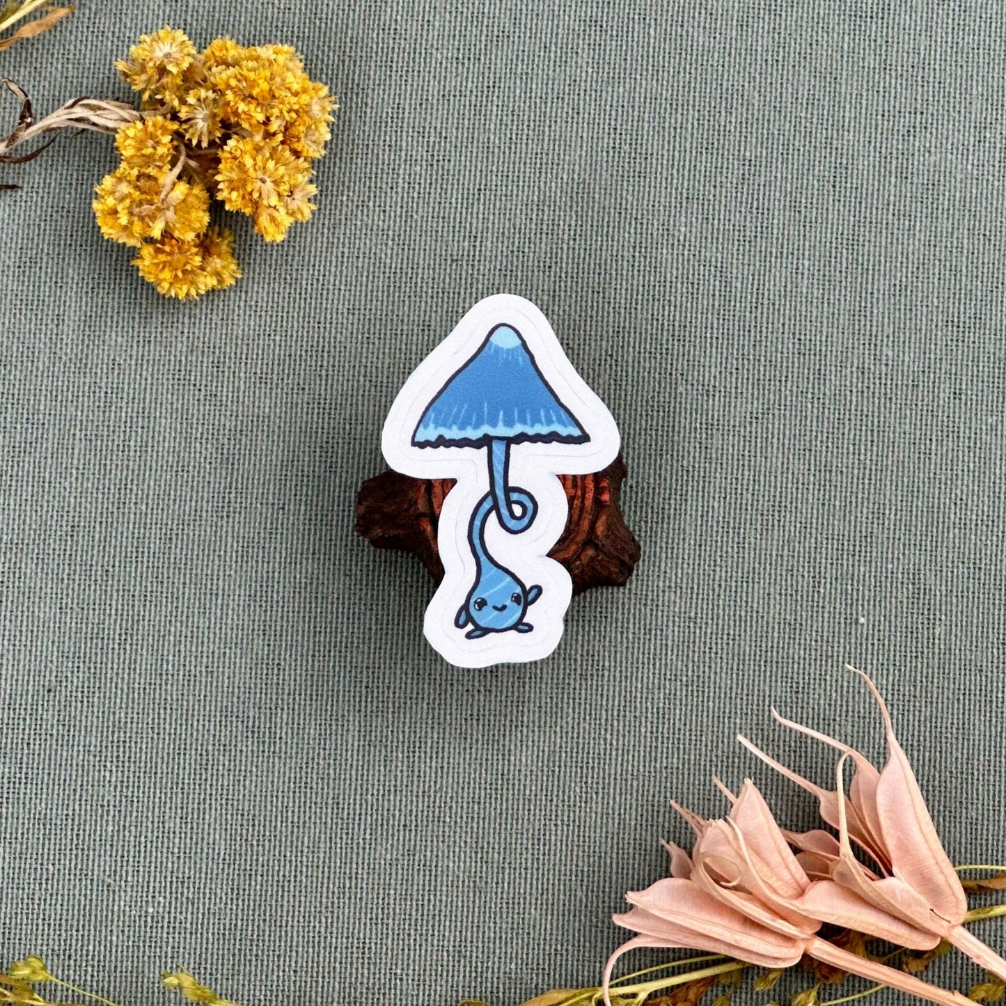 Mushroom sticker | Autocollant de champignon