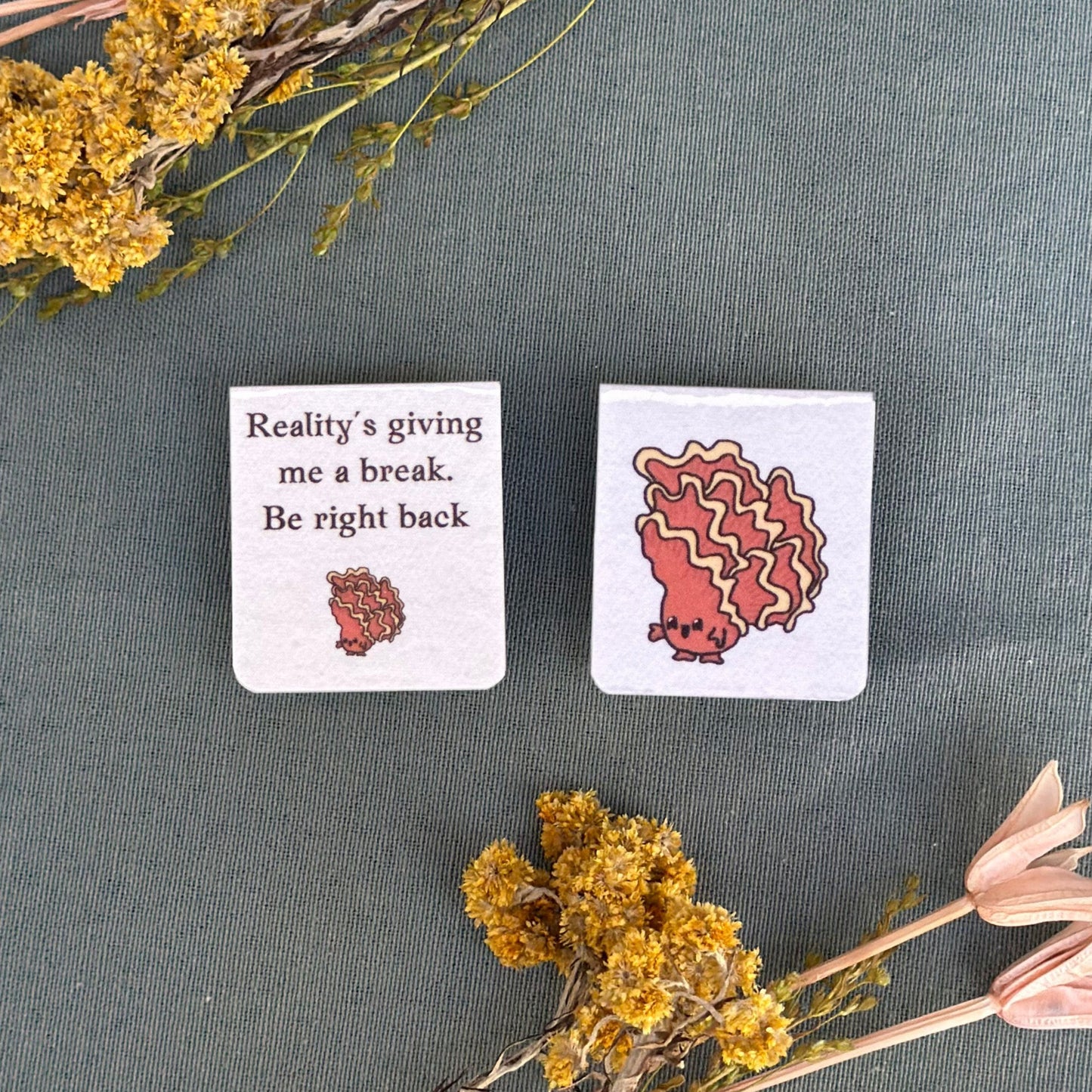 Mushroom magnetic bookmark | Signet magnétique des champignon