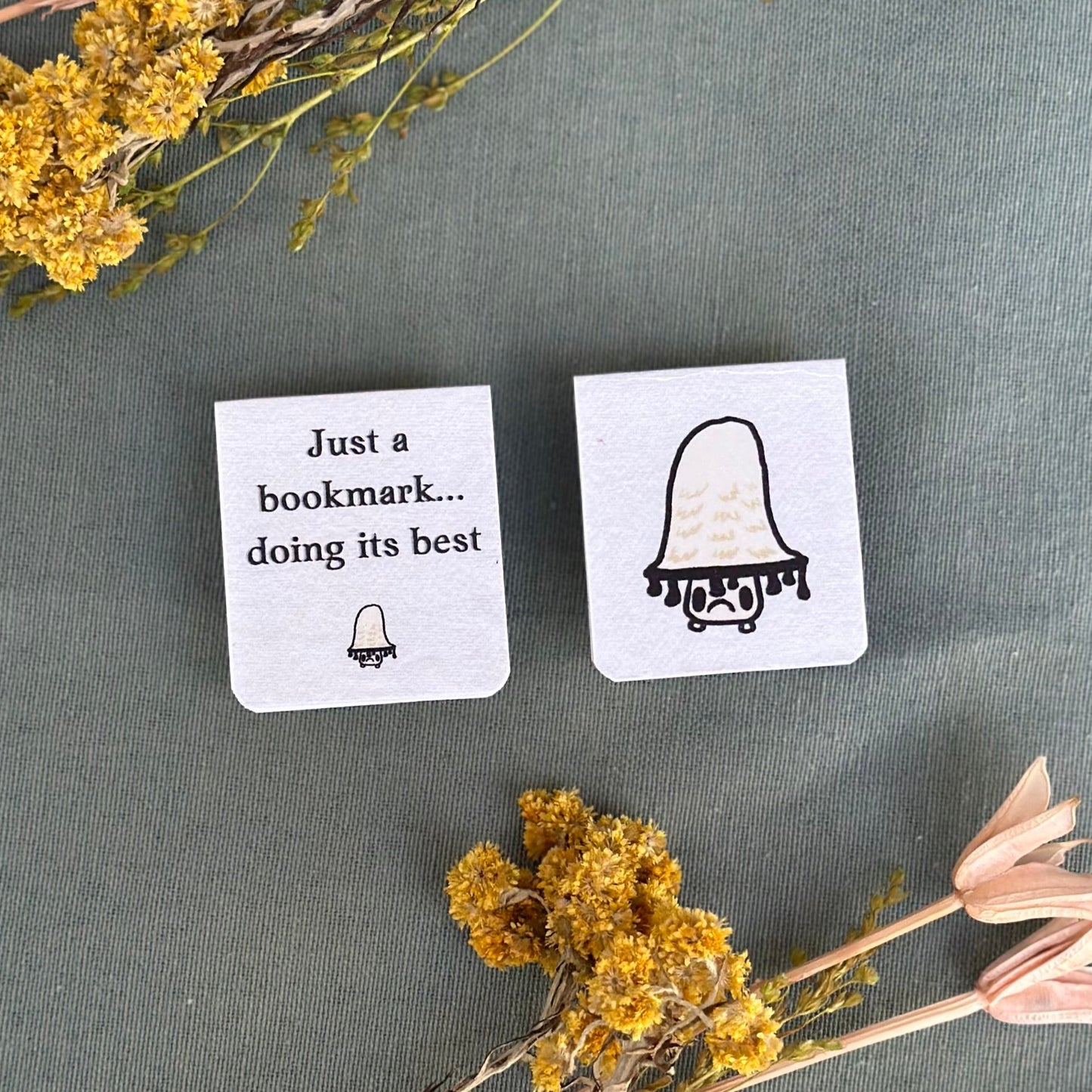 Mushroom magnetic bookmark | Signet magnétique des champignon