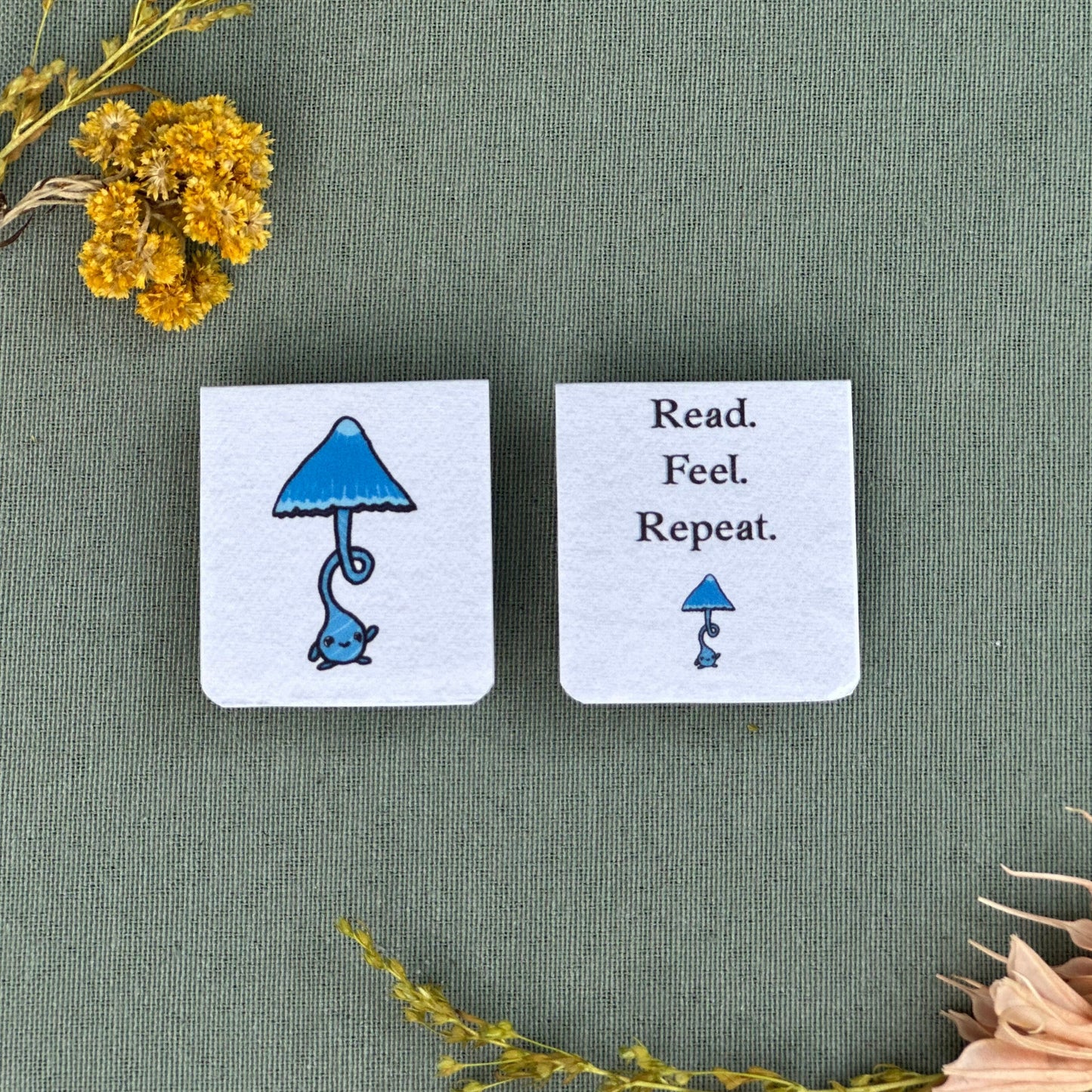 Mushroom magnetic bookmark | Signet magnétique des champignon